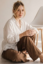 Ukrainian mail order bride Ksenia from Budapest with blonde hair and grey eye color - image 6