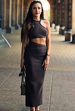 Ukrainian mail order bride Anna from Chisinau with brunette hair and brown eye color - image 5