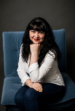Ukrainian mail order bride Tatiana from Zhovti Vody with black hair and brown eye color - image 4