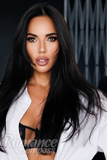 Ukrainian mail order bride Myla from Kyiv with black hair and brown eye color - image 1