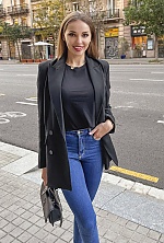 Ukrainian mail order bride Irina from Barcelona with light brown hair and brown eye color - image 6