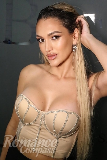 Ukrainian mail order bride Alevtina from Nikopol with blonde hair and brown eye color - image 1