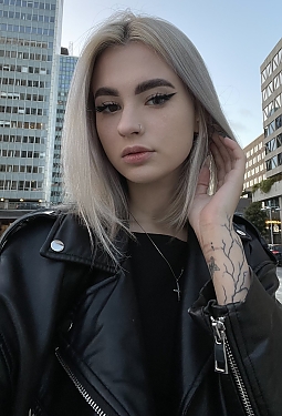 Olesia, 20 y.o. from Kyiv, Ukraine