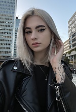 Ukrainian mail order bride Olesia from Kyiv with light brown hair and brown eye color - image 6