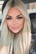 Ukrainian mail order bride Yana from Lisbon with blonde hair and blue eye color - image 2