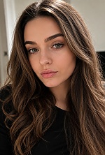 Ukrainian mail order bride Valeriia from Kyiv with light brown hair and green eye color - image 2