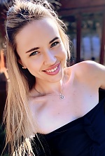 Ukrainian mail order bride Tetiana from Las Vegas with blonde hair and green eye color - image 4