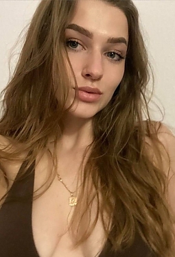 Victoria, 24 y.o. from Kyiv, Ukraine