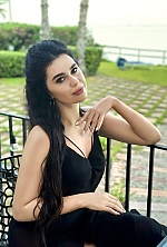 Ukrainian mail order bride Natalia from Kyiv with light brown hair and brown eye color - image 4