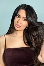 Ukrainian mail order bride Natalia from Kyiv with light brown hair and brown eye color - image 2