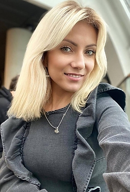 Yulia, 46 y.o. from Pavlohrad, Ukraine