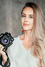 Ukrainian mail order bride Olena from Kyiv with blonde hair and blue eye color - image 2