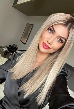 Anna, 37 y.o. from Zaporizhzhya, Ukraine