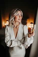 Ukrainian mail order bride Margarita from Oslo with blonde hair and blue eye color - image 3