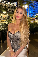 Ukrainian mail order bride Olga from Cannes with blonde hair and brown eye color - image 5