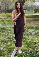 Ukrainian mail order bride Anastasia from Lisbon with brunette hair and green eye color - image 3