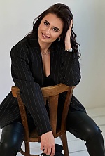 Ukrainian mail order bride Tetiana from Kamyanets-Podilskyi with brunette hair and brown eye color - image 4