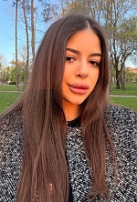 Ukrainian mail order bride Arina from Cherkasy with brunette hair and brown eye color - image 8