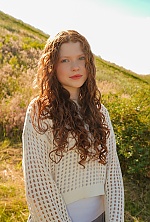 Ukrainian mail order bride Yelyzaveta from Cherkasy with red hair and green eye color - image 3