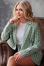 Ukrainian mail order bride Kateryna from Bucharest with blonde hair and grey eye color - image 2