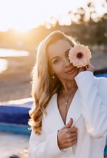 Ukrainian mail order bride Natalya from Kyiv with blonde hair and brown eye color - image 3