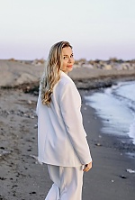 Ukrainian mail order bride Natalya from Kyiv with blonde hair and brown eye color - image 4