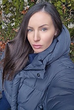 Ukrainian mail order bride Oksana from Brussels with brunette hair and green eye color - image 7