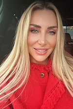 Ukrainian mail order bride Natalia from Valencia with blonde hair and blue eye color - image 3