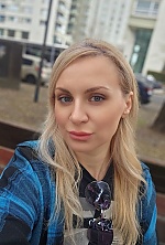 Ukrainian mail order bride Olena from Miami with blonde hair and blue eye color - image 11