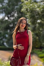 Ukrainian mail order bride Elena from Kyiv with light brown hair and brown eye color - image 5