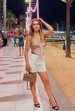 Ukrainian mail order bride Maria from Frankfurt with white grey hair and blue eye color - image 4