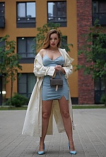 Ukrainian mail order bride Arina from Kyiv with light brown hair and blue eye color - image 6