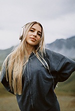 Ukrainian mail order bride Valeriia from Dnipro with blonde hair and brown eye color - image 7