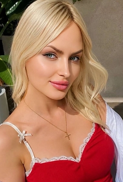 Elena, 43 y.o. from Kyiv, Ukraine