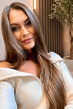 Ukrainian mail order bride Olha from Sumy with light brown hair and brown eye color - image 2