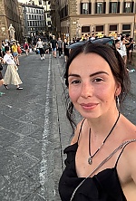 Ukrainian mail order bride Marina from Osnabr&uuml;ck with black hair and brown eye color - image 8