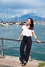 Ukrainian mail order bride Irina from Desenzano del Garda with black hair and green eye color - image 7