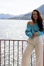 Ukrainian mail order bride Irina from Uzhhorod with light brown hair and green eye color - image 7