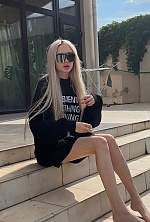 Ukrainian mail order bride Violetta from Odesa with blonde hair and green eye color - image 4