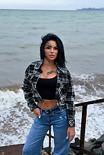 Ukrainian mail order bride Zlata from Odesa with black hair and brown eye color - image 7