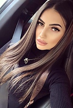 Ukrainian mail order bride Sandra from Tbilisi with black hair and green eye color - image 18