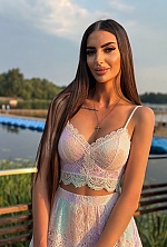 Ukrainian mail order bride Sandra from Tbilisi with black hair and green eye color - image 2