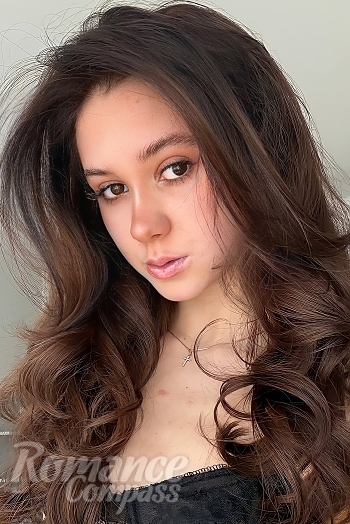 Ukrainian mail order bride Sofiia from Kyiv with brunette hair and brown eye color - image 1