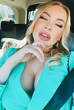 Ukrainian mail order bride Anastasia from Kyiv with light brown hair and green eye color - image 2