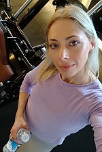 Ukrainian mail order bride Mirta from Buenos Aires with blonde hair and green eye color - image 3