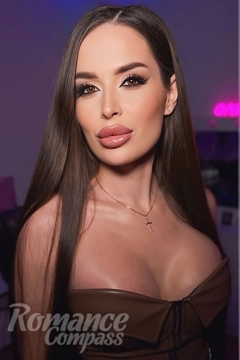 Ukrainian mail order bride Rozalia from Kyiv with black hair and brown eye color - image 1