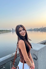 Ukrainian mail order bride Evelina from Kyiv with light brown hair and brown eye color - image 7