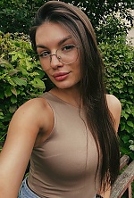 Ukrainian mail order bride Daria from Rivne with black hair and brown eye color - image 6