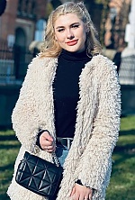 Ukrainian mail order bride Yana from Chernivtsi with blonde hair and green eye color - image 2
