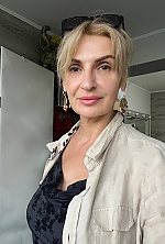 Ukrainian mail order bride Olena from Zaporizhzhya with light brown hair and brown eye color - image 10